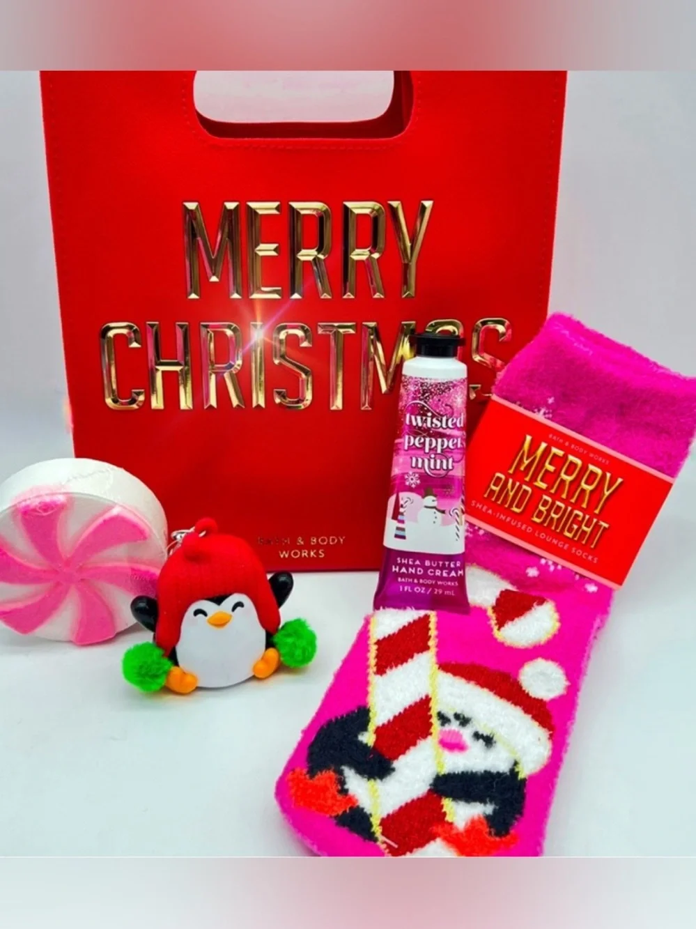 Bath & Body Works Twisted Little Tuxes Peppermint Penguin 13-Pc Set